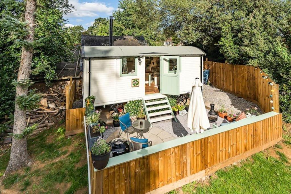 Spinney Retreats - 2 X Unique Shepherds Huts Dog Friendly Northampton Zewnętrze zdjęcie
